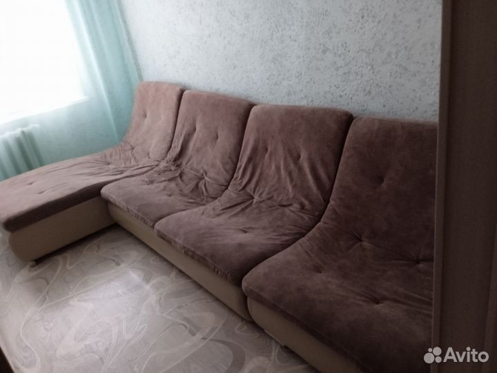 Диван угловой