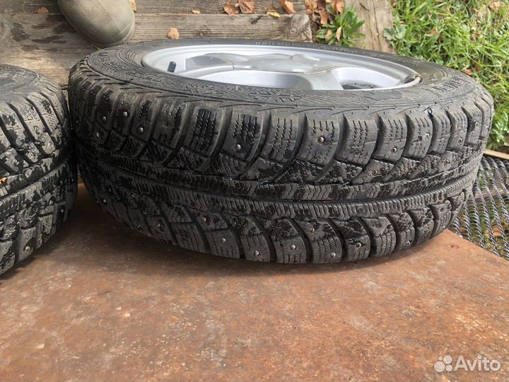 R14 Gislaved Nord Frost 5 175/65, PCD 4x98 DIA 58.5