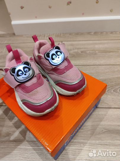 Обувь для девочки 24-25