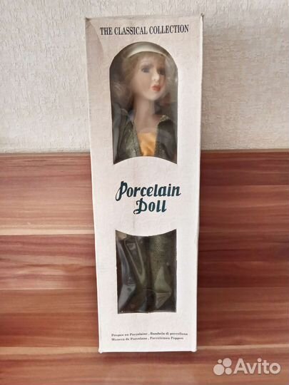 Коллекционная кукла