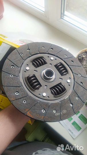 LUK 624308709 Сцепление и корзина Opel Vivaro 1