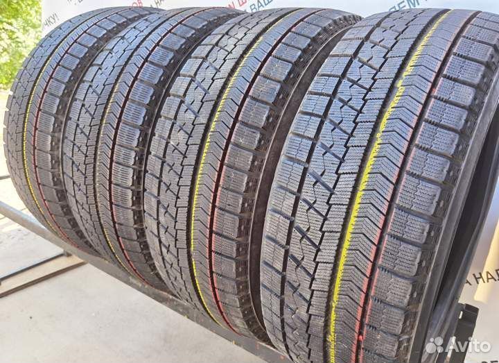 Bridgestone Blizzak VRX 205/55 R17 101V