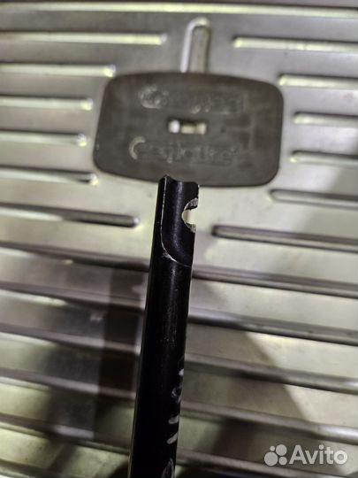 Шток выжима сцепления Kawasaki zzr400 zzr600