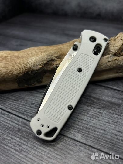 Нож benchmade bugout 535