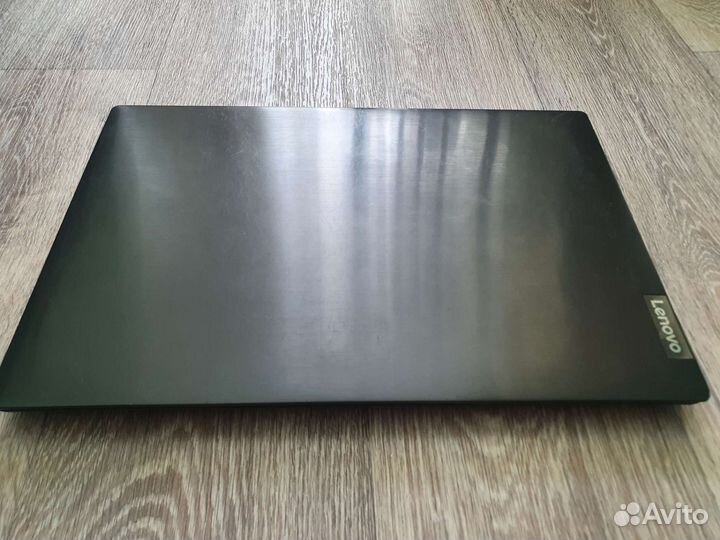 Lenovo ideapad s145-15ast