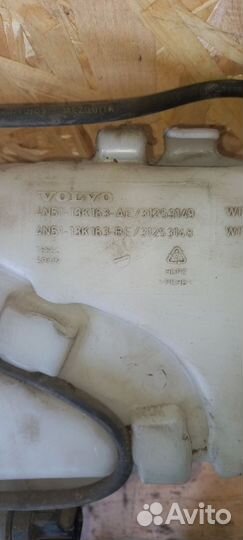 Бачок омывателя Volvo v50, s40, c30