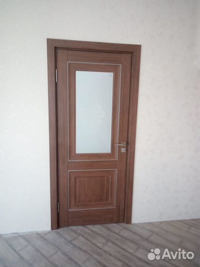 Дверь новая