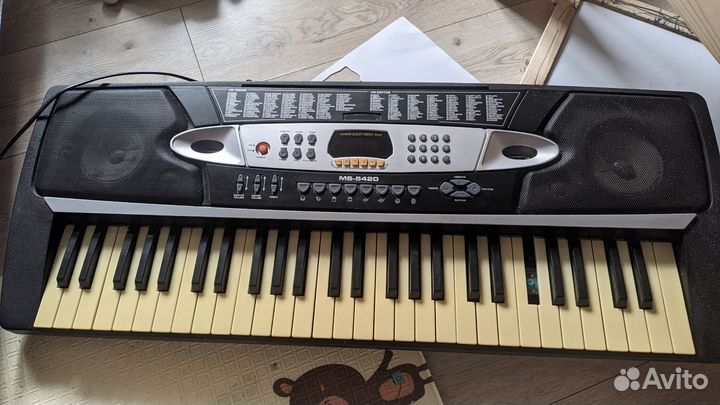 Синтезатор