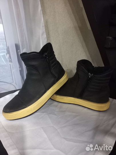 Ботинки мужские 38-39