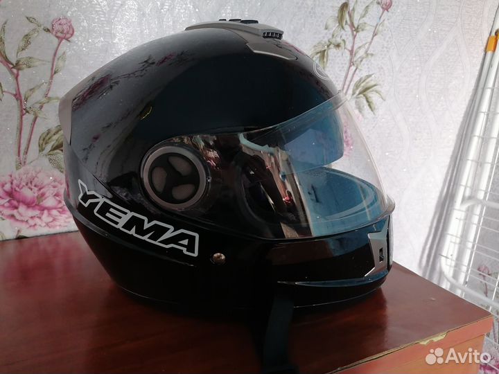 Мотоциклетный шлем