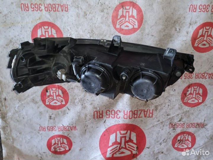 Фара галоген правая Volvo Хс70 2002