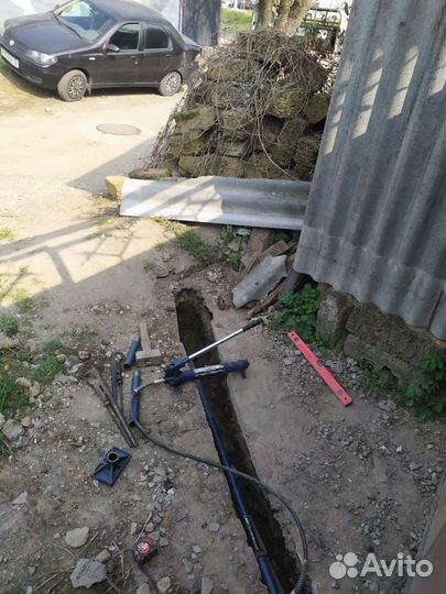 Прокол под дорогой,водопровод до 32мм