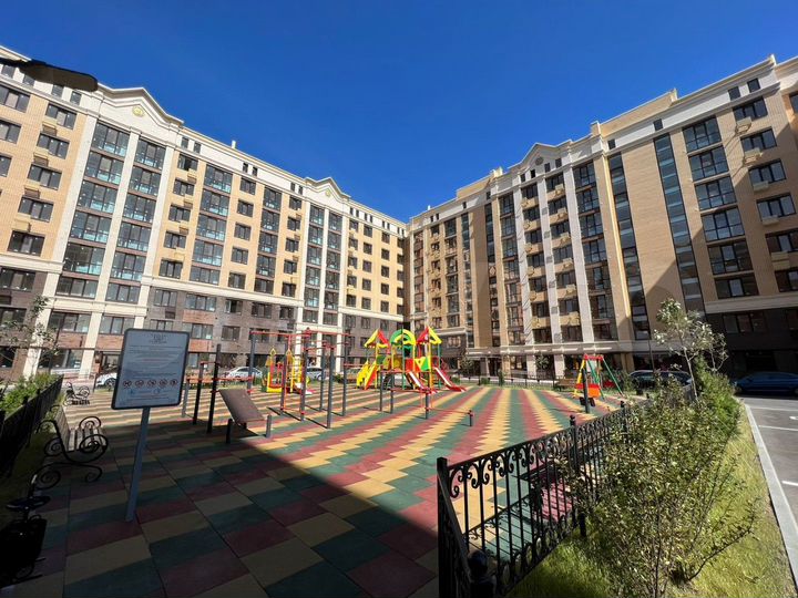 2-к. квартира, 70,4 м², 6/8 эт.