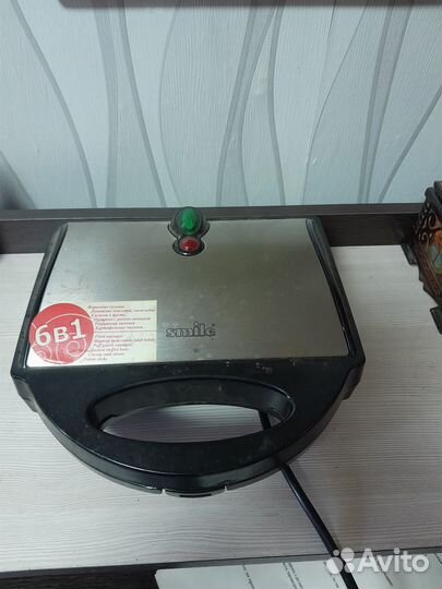 Сосисочница и сендвичница