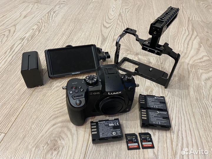 Panasonic lumix gh5 (комплект)