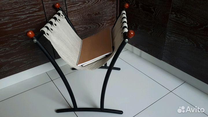 Подставка для книг, газет, журналов