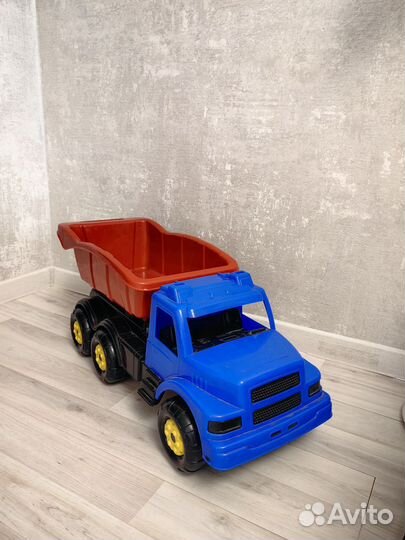 Машинка для детей