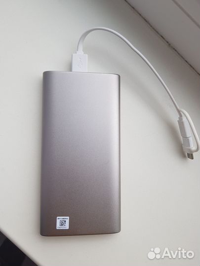 Внешний аккумулятор Samsung EB-P1100bsrgru