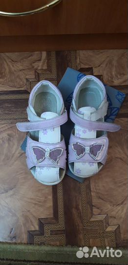 Сандалии детские для девочки