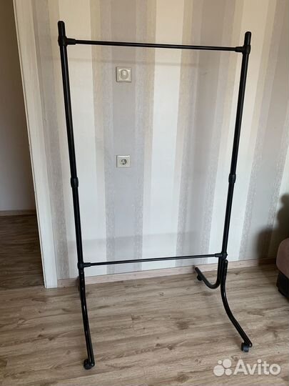 Вешалка напольная