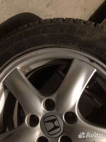 Bridgestone Blizzak Ice 205/55 R16