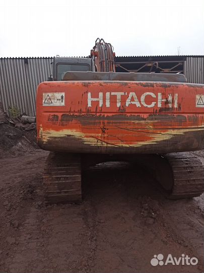 Гусеничный экскаватор Hitachi ZX200-3G, 2011