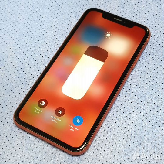 iPhone Xr, 64 ГБ