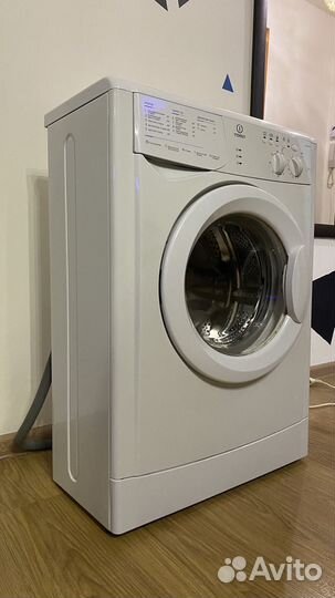 Стиральная машина indesit 3,5кг