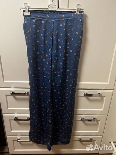 Костюм в пижамном стиле шелковый