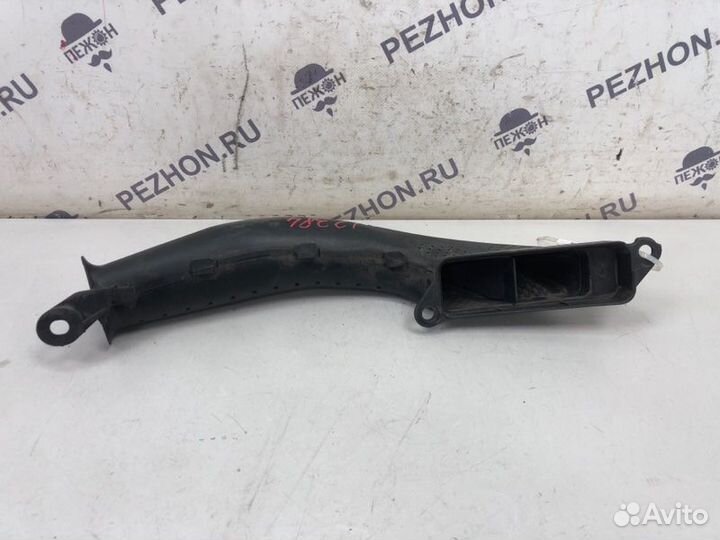 Воздухозаборник Ford Focus 2012