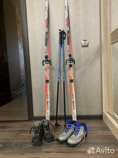 Лыжи беговые 160 + палки + ботинки 2х размеров