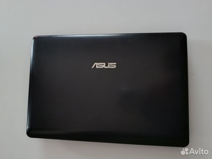 Продам нетбук