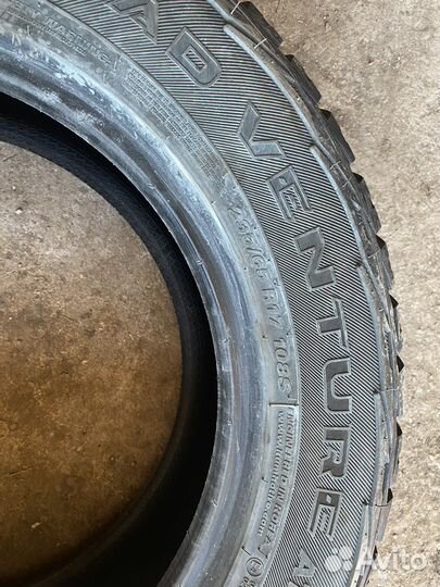 Kumho Road Venture AT61 235/65 R17 108S