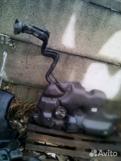 Бензобак LADA Largus