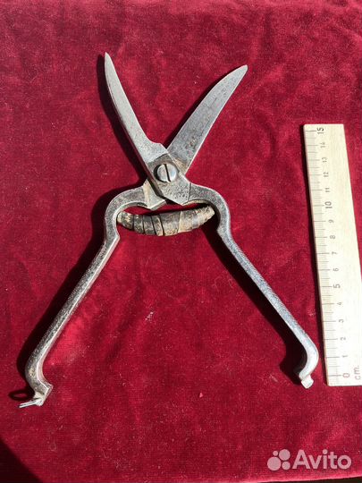 Инструменты старинные щипцы секатор стеклорез
