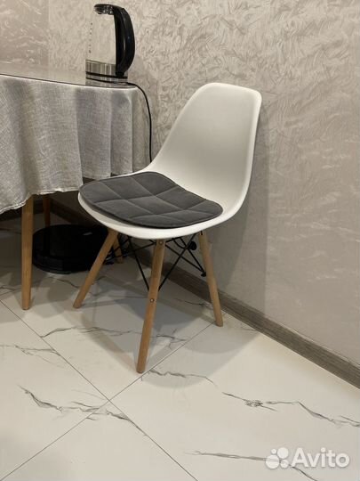 Кухонные стулья бу