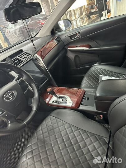 Toyota Camry 2.5 AT, 2012, 300 100 км