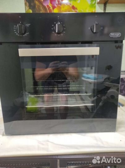 Газовый духовой шкаф б/у -DeLonghi FGN 4 RUS