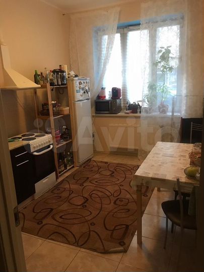 1-к. квартира, 35 м², 1/14 эт.