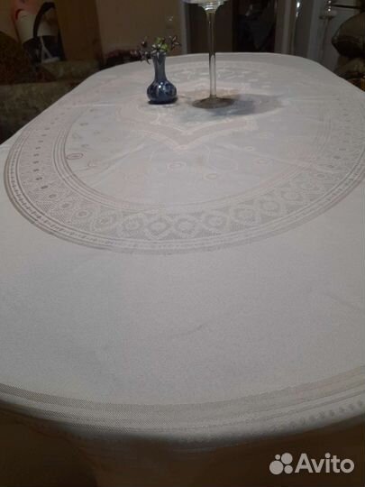 Скатерть на овальный стол