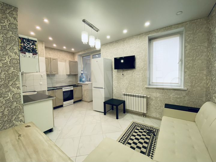 1-к. квартира, 45 м², 7/25 эт.