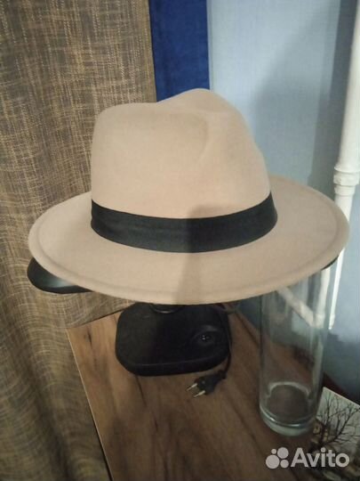 Шляпа фетровая женская