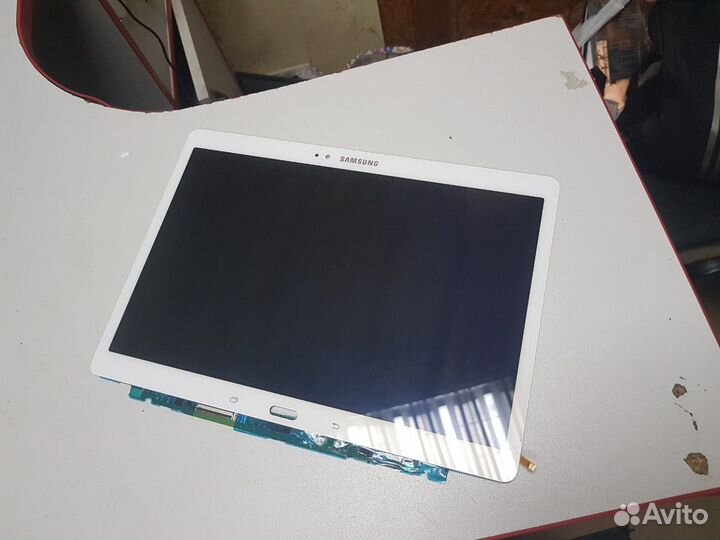 Samsung Galaxy Tab S 10.5 SM-T805 (Замена стекла)