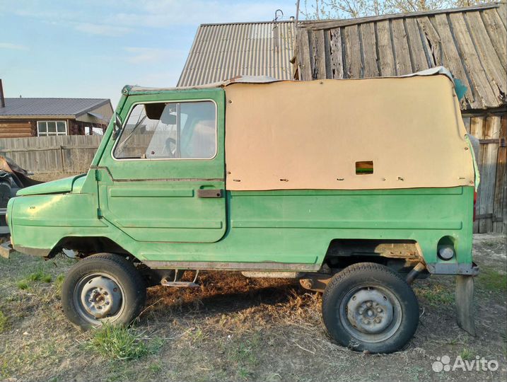 ЛуАЗ 969 0.9 МТ, 1981, 2 000 км