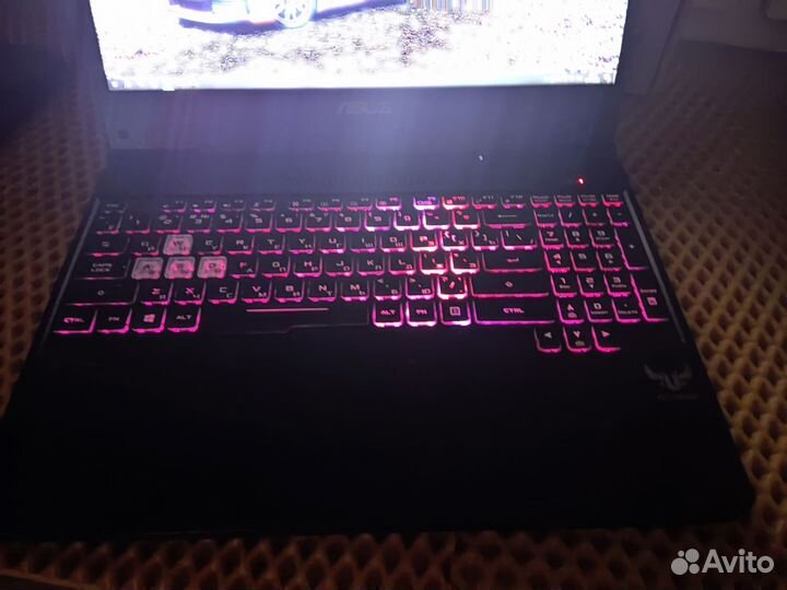 Asus TUF gaming Ryzen7/gtx1650/8/512ssd