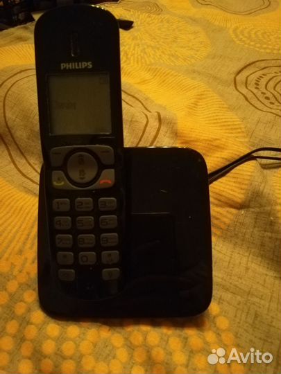 Телефон philips