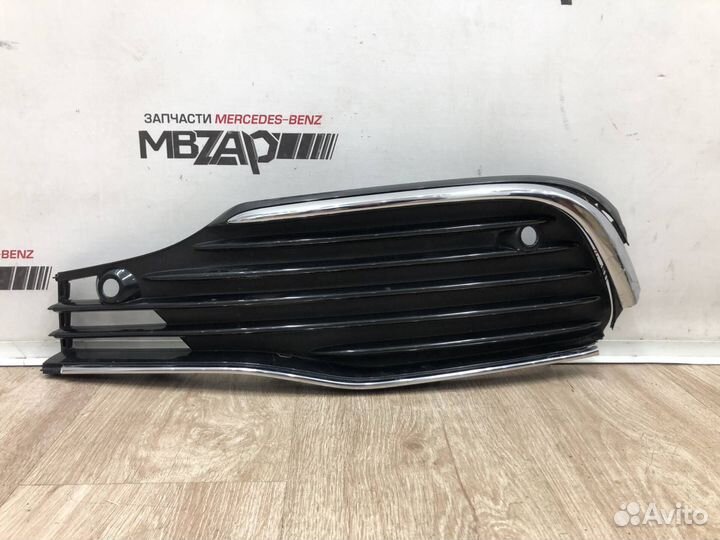 Решетка бампера левая W223 S дефект