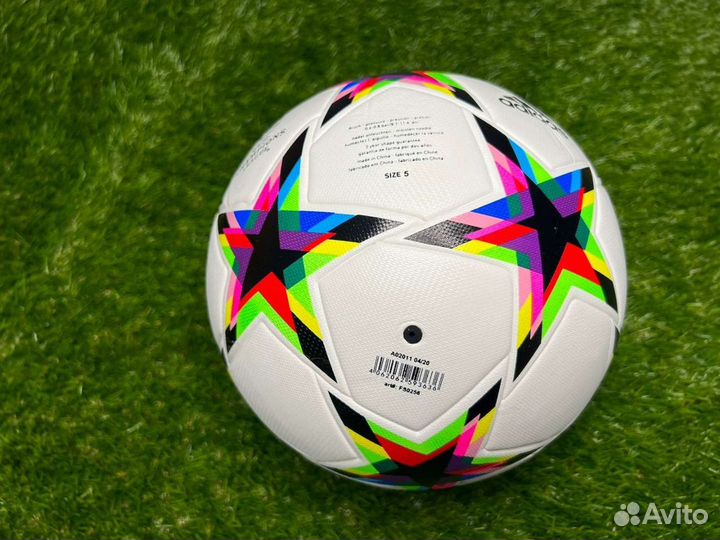 Футбольный мяч adidas 4 р-р Лига чемпионов 22/23