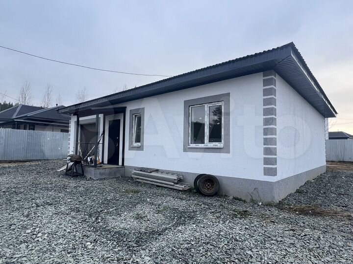 Коттедж 140 м² на участке 8 сот.