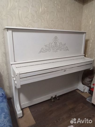 Фортепиано белое (Пианино)